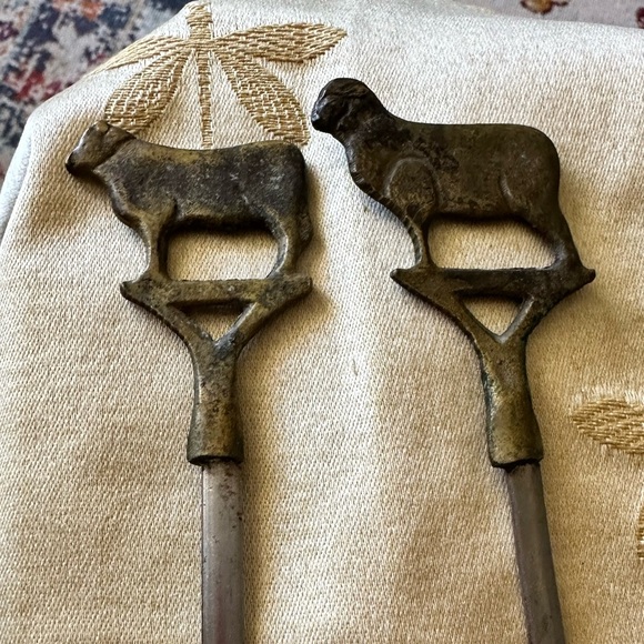 Vintage Williams Sonoma BBQ Grill Shish Kabob Skewers Ornate Brass Animal Tops. - Picture 2 of 7